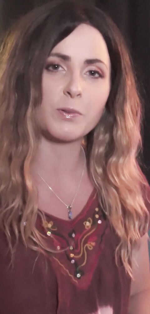 Ms Price - Massage with my Hippie Stepmom Part 1 - MsPrice - ManyVids - massage - stepmother - taboo - pov - milf