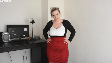 Jocelyn Baker Mommy Fucks You After Work
