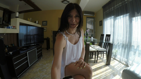 Julia Jordan Moms Handjob and Pee POV