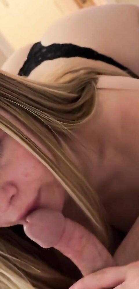 Zoey Uso - Chubby PAWG Gets Creampied - OnlyFans - creampie - teen - pov - big dick - big tits - blowjob