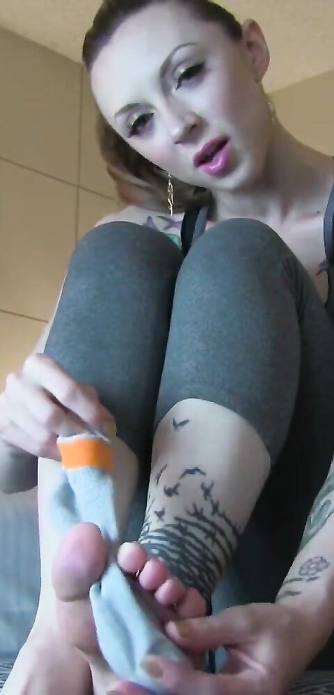 Miss London Lix - Socks and sneakers jerk encouragement - ManyVids - fetish - pov - big tits - fake tits - tattoo - dirty talk - milf - femdom - tease