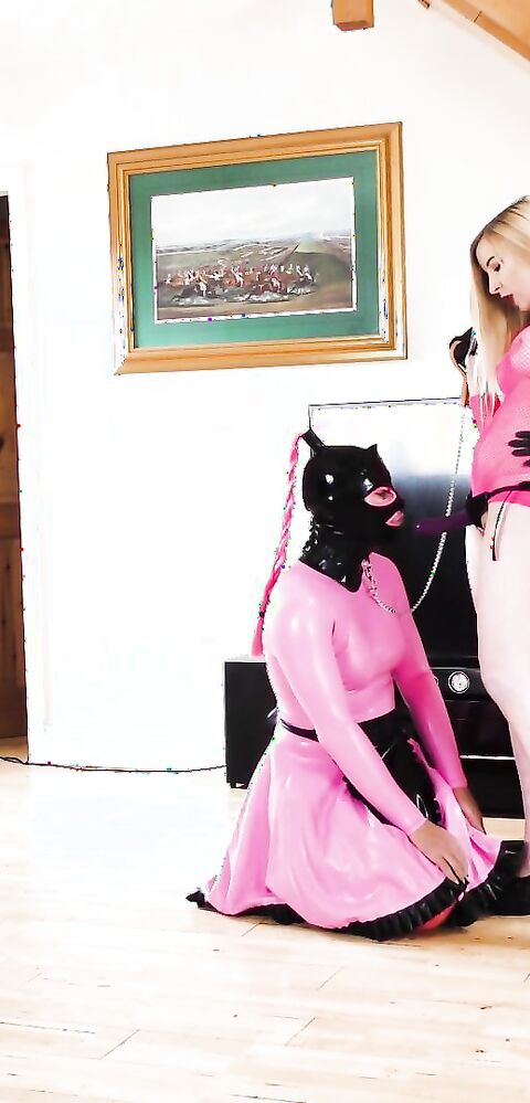 Sophie Shox - Sissy Slut Strap On Humiliation 22 Minute Video - ManyVids - femdom - fetish - milf - blonde - big tits - fake tits - dirty talk - devot