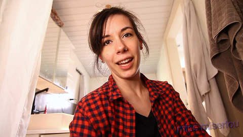 Miss Miserlou Mama Gives You A Bath Handjob SPE SPH