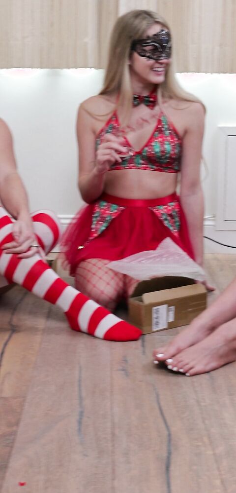 MyCookieJar - 7 Girl Spin the Candy Cane Dildo - ManyVids - dildo - pov - blowjob - big dick - deepthroat - blonde - milf - big tits - fake tits