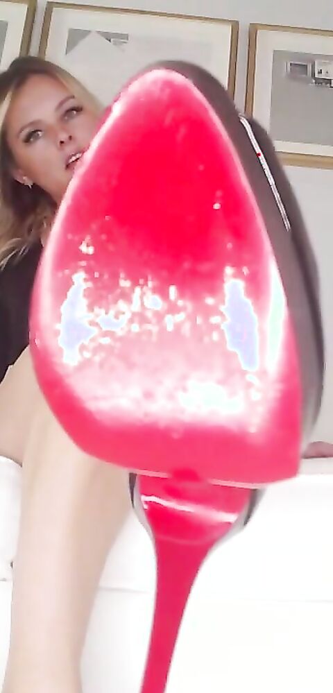 Goddess Rainn - Muslim Slave - ManyVids - milf - dirty talk - virtualsex - blonde - fetish - femdom - solo - devot