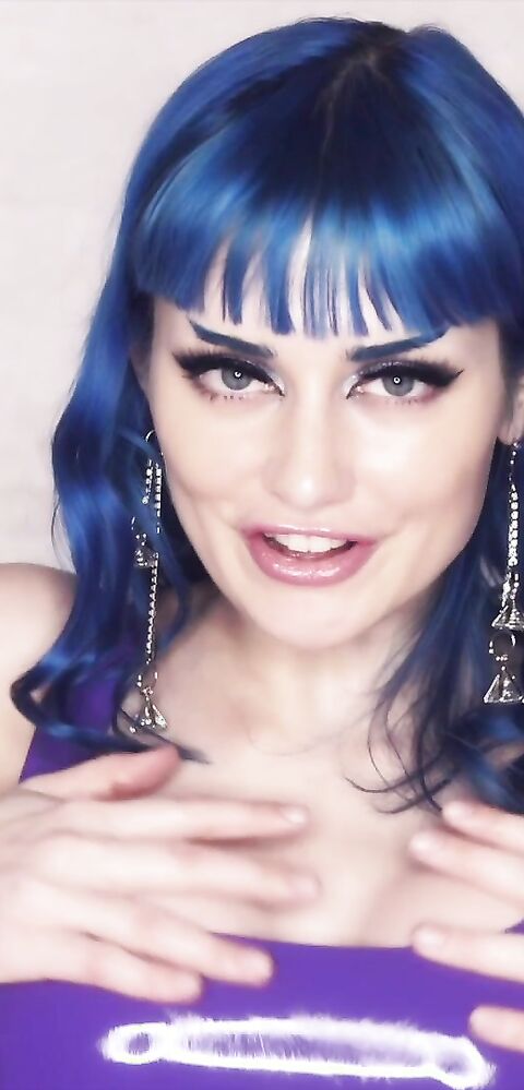 Jewelz Blu - Latex Worship - BluDreamsXXX - BluDreamsXXX - latex - teen - fake tits - big tits - dirty talk - pov