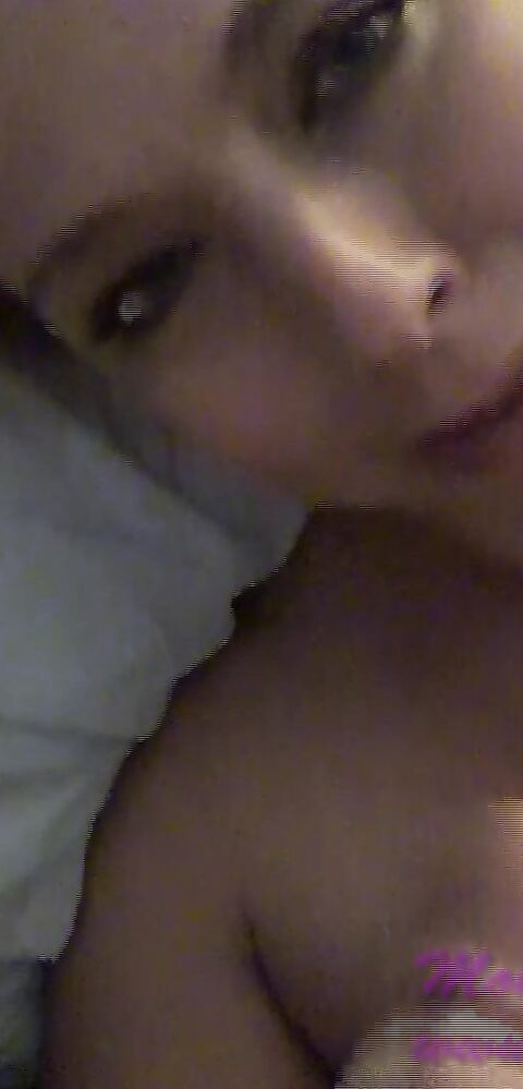 Brianna Beach - Mom Shares Her Bed - MomComesFirst - MomComesFirst - blonde - milf - stepmother - pov - taboo