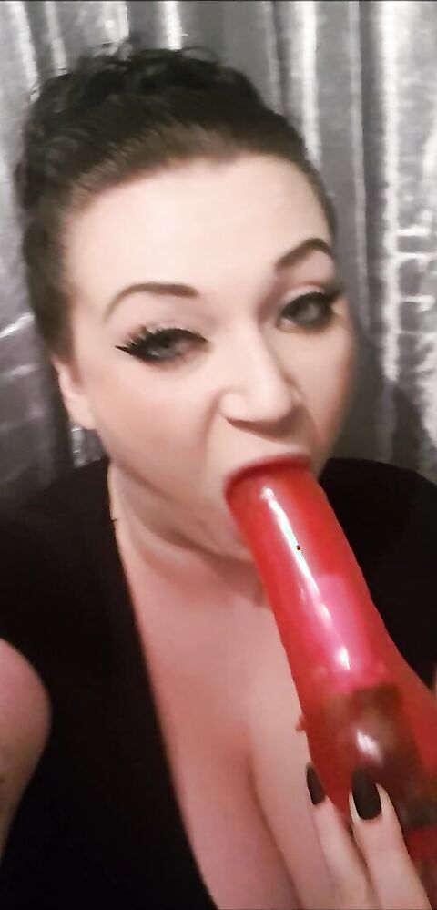 Harmony Reigns - How Ima Suck Your Cock - ManyVids - milf - pov - big dick - big tits - big ass - tattoo - deepthroat