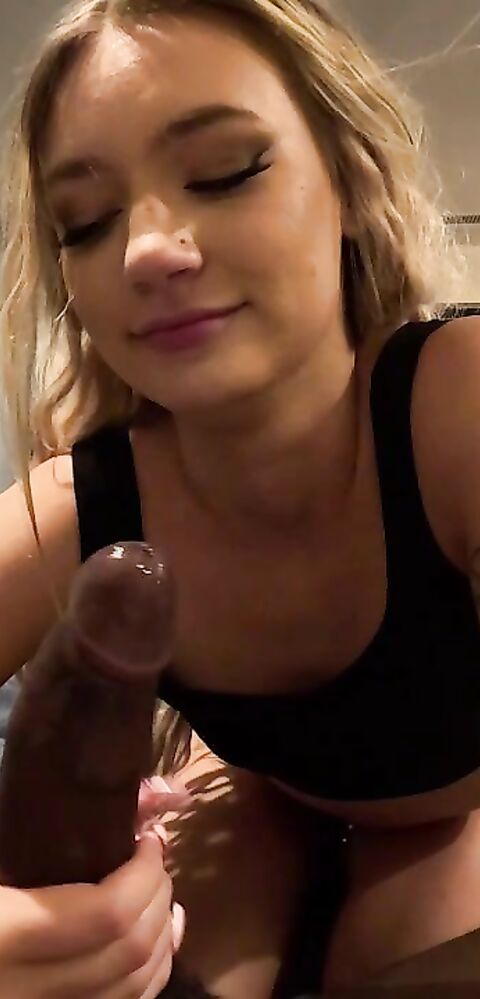 Thefitfreakk - PARTING THE RED SEA - ManyVids - bbc - pov - blowjob - big dick - deepthroat - interracial