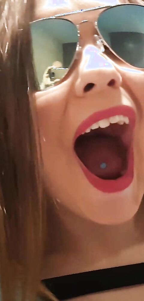 ImMeganLive - Public Bathroom Fuck - ManyVids - ImMeganLive - public - big tits - pov - dirty talk - fetish - brunette - amateur - bbw