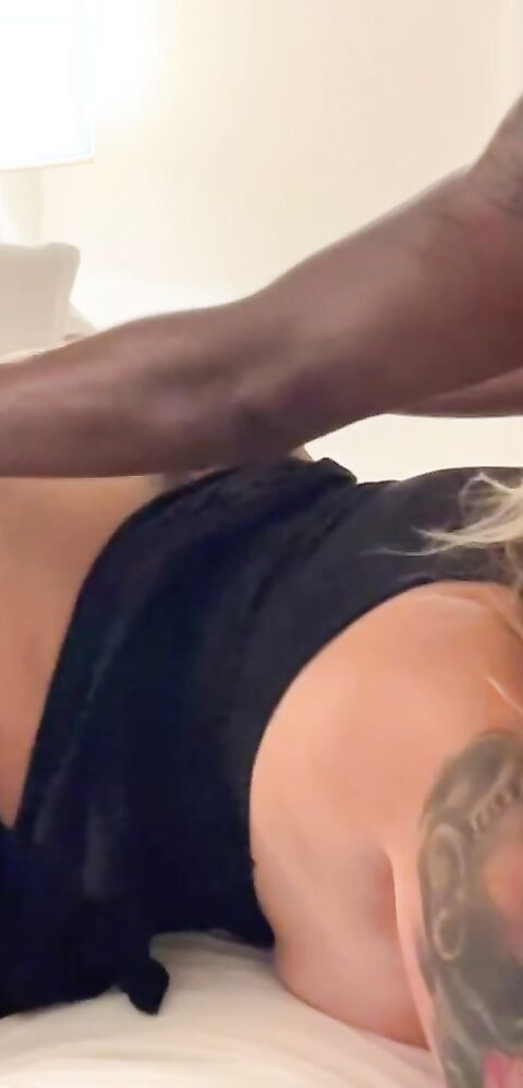 Nicci Darling - MRS. DARKCUCKOLD GETS COVERED IN CUM WHILE SHE GETS FUCKED!! - DripDropProd - DripDropProd - facial - milf - interracial - bbw - threesome - gangbang - bbc