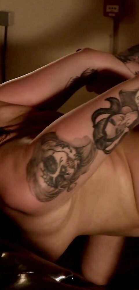 Cumbizz - Pawg Milf Breeding Creampie Gangbang - ManyVids - milf - creampie - blowjob - hardcore - facial - pov - amateur - gangbang