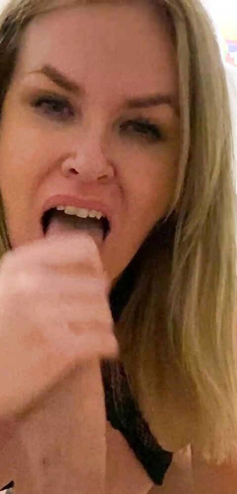 Marcrosexxx - milf drains young boys big cock - ManyVids - big dick - milf - pov - blowjob