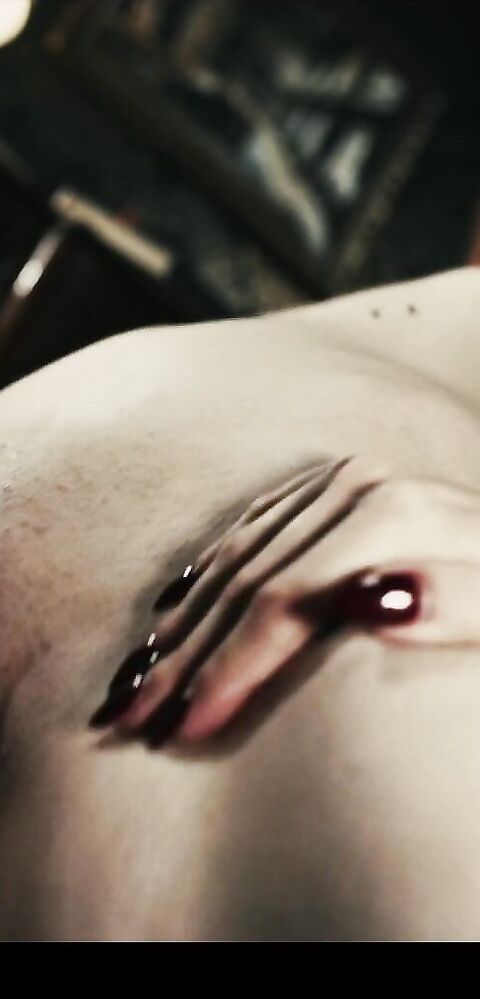 Sofia Rivers, Tiffany Tatum - Isolation Act 1 - Vampired - Vampired - lesbian - masturbation