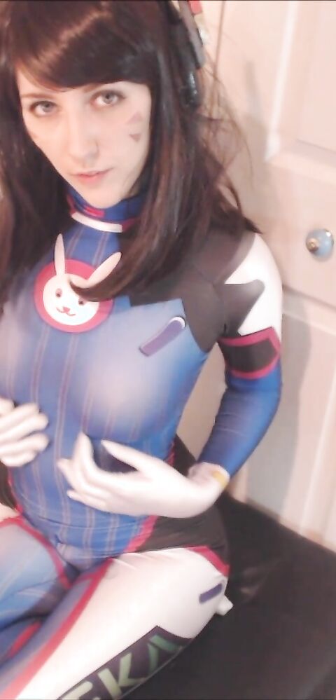 princessberpl - Overwatch DVa's Mech Toy - ManyVids - redhead - pov - dirty talk - big tits - nylon - cosplay