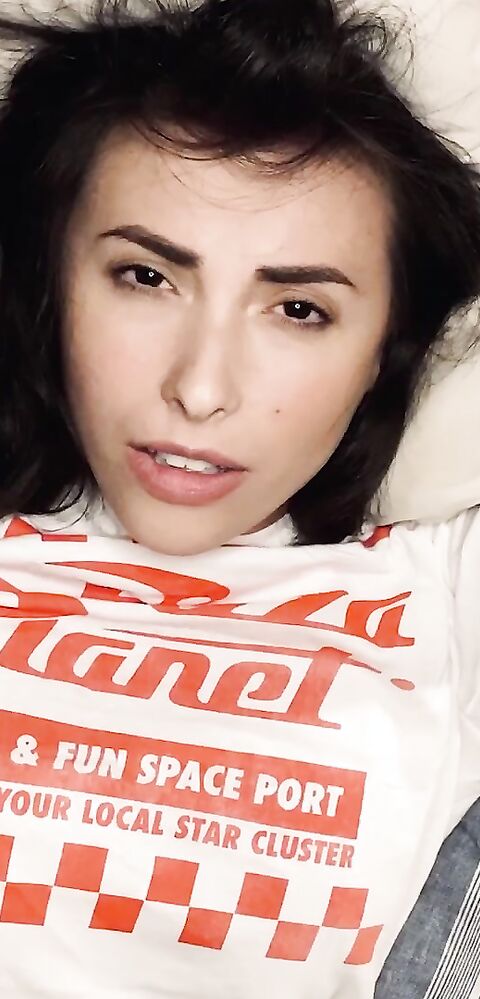 Casey Calvert - my REAL life fuckbuddy goes down on me - ManyVids - natural tits - pov - big tits - milf - dirty talk