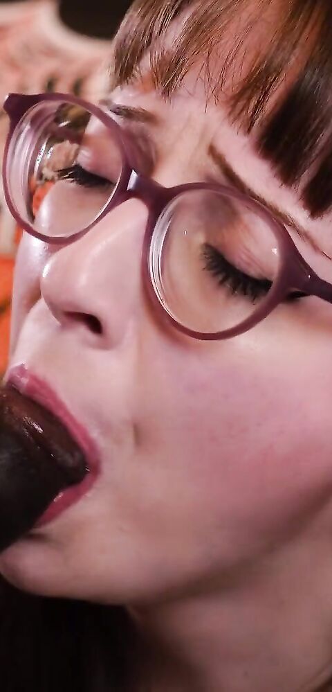 DripDropProd - Mymindbreaks Gets Glazed On Halloween - ManyVids - pov - blowjob - facial - big dick - bbc - interracial - hardcore