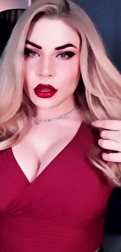 Goddess Blonde Kitty - Step Mommy's Lip Loser - ManyVids - blonde - stepmother - milf - femdom - solo - dirty talk - big tits - fetish - virtualsex