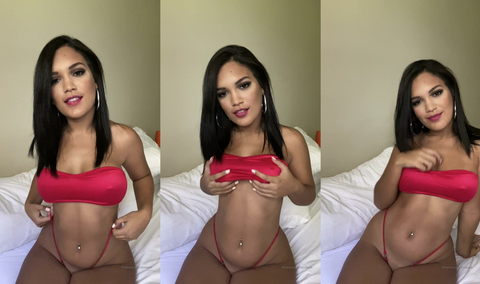 Alina Belle Vibrating Her Pussy