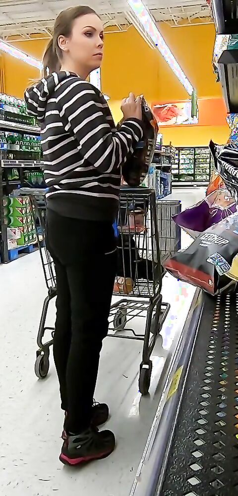 ImMeganLive - PUBLIC PANTSING Vol. 2 - ManyVids - ImMeganLive - public - big tits - pov - dirty talk - fetish - tits - amateur