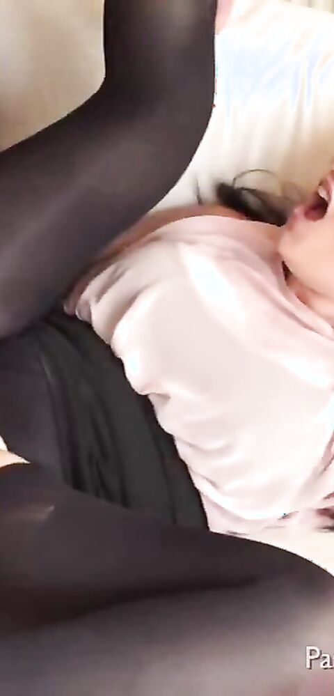 KISSY KINK - FINGER-FUCKED SQUIRTING AUSTRALIAN DEEP-THROAT - PascalsSubSluts - PascalsSubSluts - squirting - hardcore - devot - fetish - dirty talk - big dick - pov