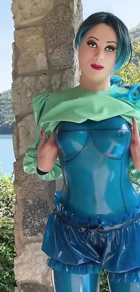 Miss Fetilicious - Living Doll in Italy - ManyVids - fetish - hardcore - milf - big tits - latex - pov - femdom - high heels - virtualsex