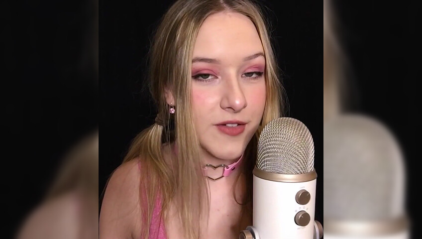 Diddly ASMR - Reading my University Notebook