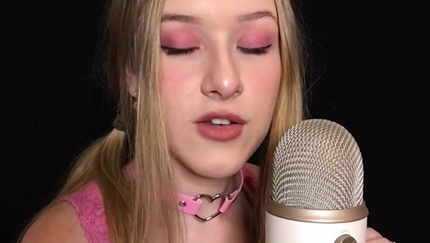 Diddly ASMR - Reading my University Notebook