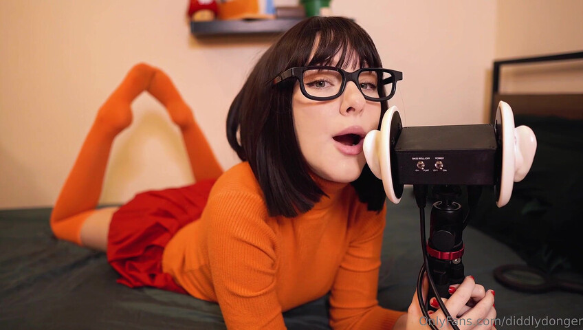 Diddly ASMR - Velma Eats Your Ears N Begs You To Cum