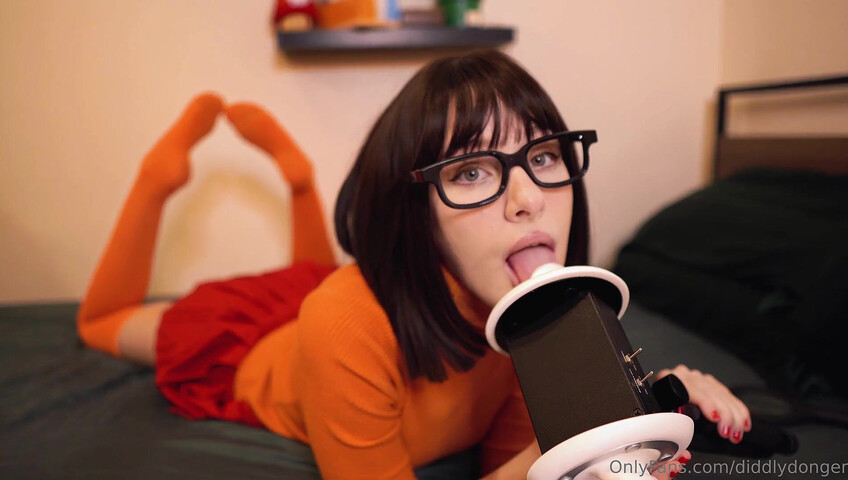 Diddly ASMR - Velma Eats Your Ears N Begs You To Cum
