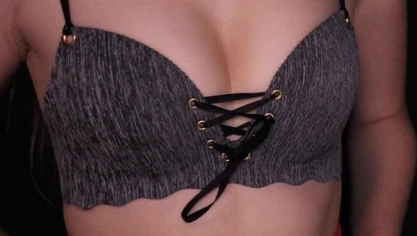 Diddly ASMR New - Closeup Tits - Bra scratch no music