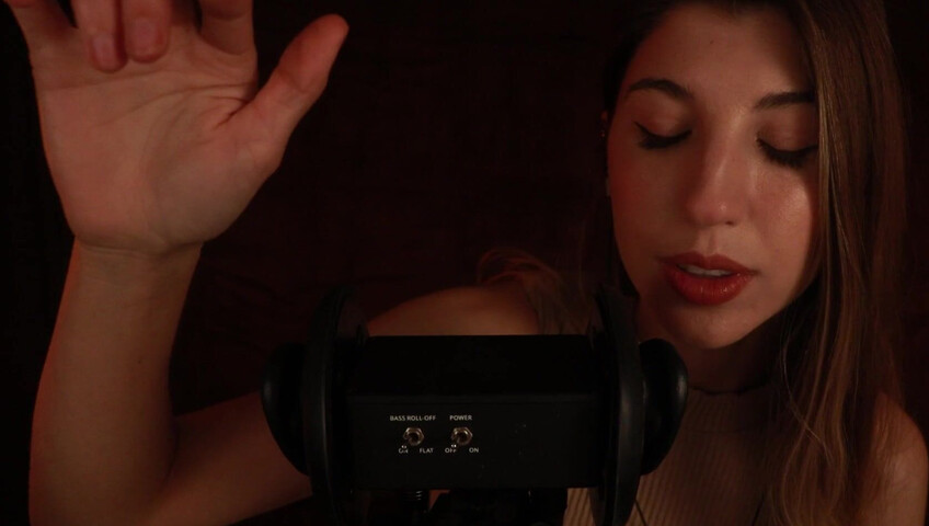 ASMR FrivolousFox - ASMR Hypnotic Licking