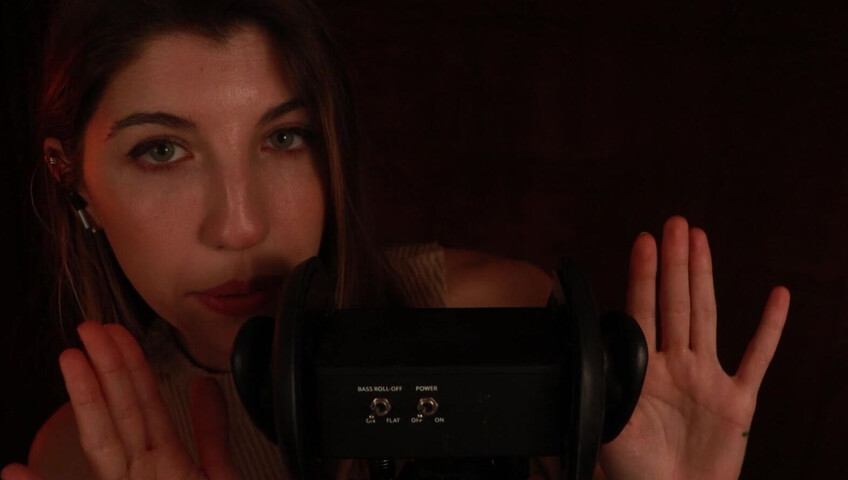 ASMR FrivolousFox - ASMR Hypnotic Licking