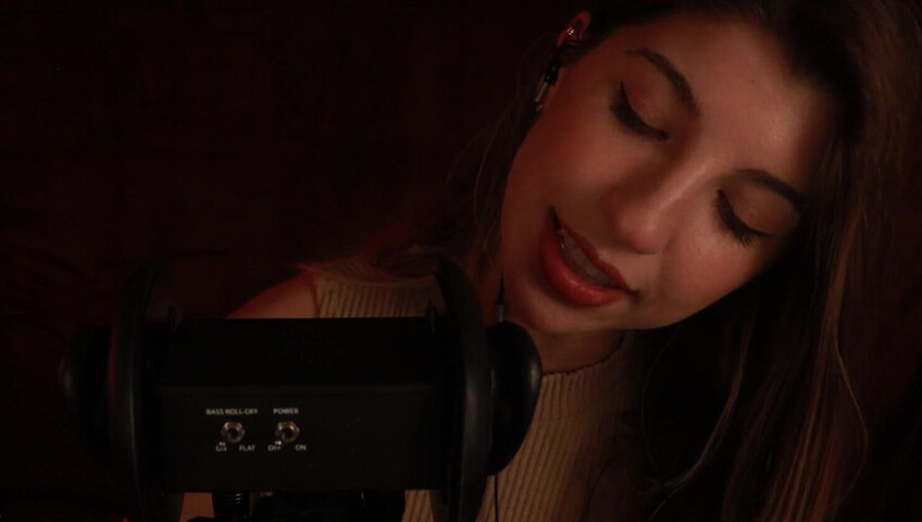 ASMR FrivolousFox - ASMR Hypnotic Licking