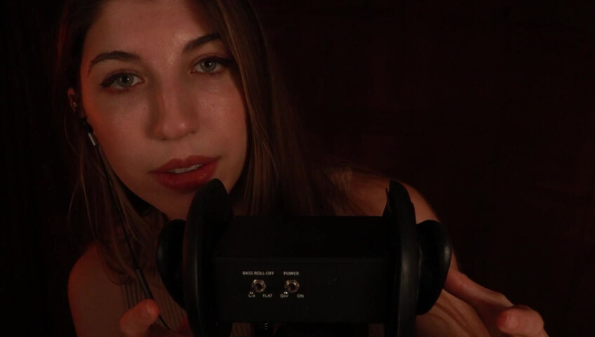 ASMR FrivolousFox - ASMR Hypnotic Licking