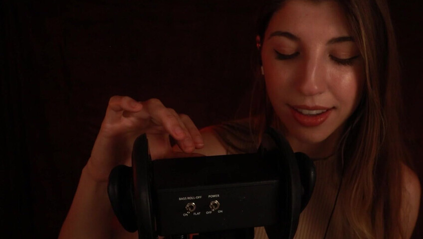 ASMR FrivolousFox - ASMR Hypnotic Licking