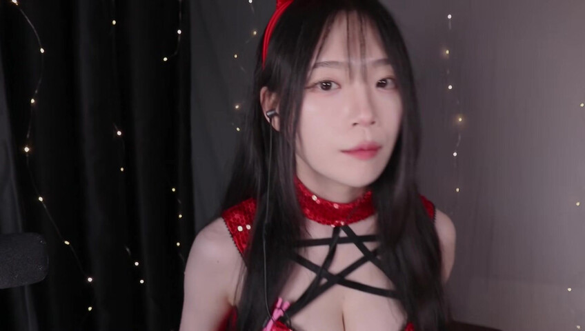 ASMR Nara - Here is the Look book You Asked For |