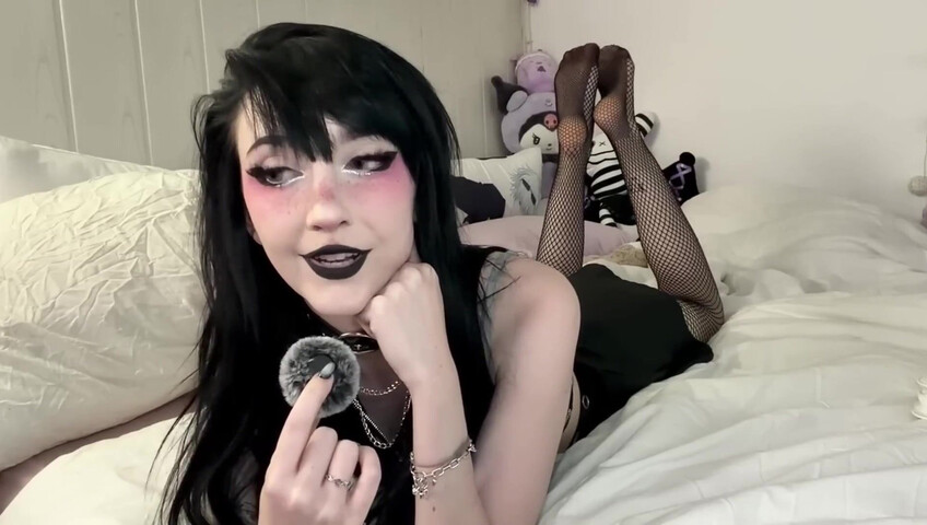 NanaNightray - 10 December 2025 - Yandere Girlfriend Needs Attention