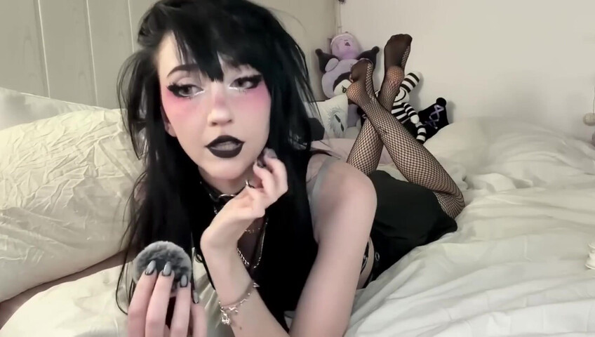 NanaNightray - 10 December 2025 - Yandere Girlfriend Needs Attention