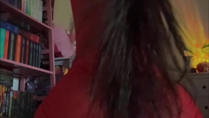 Beebee ASMR - Sexy Red Lace