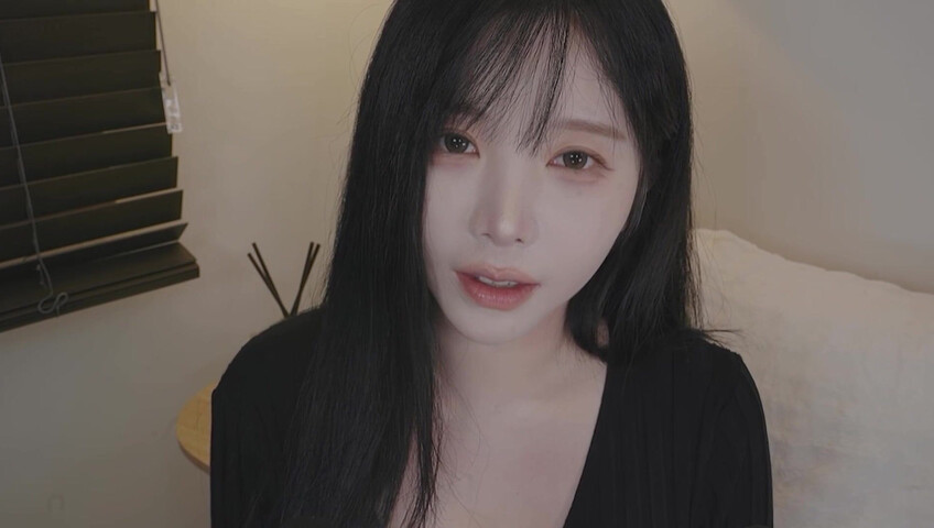 ASMR Yoon Ying – That Loser Guy