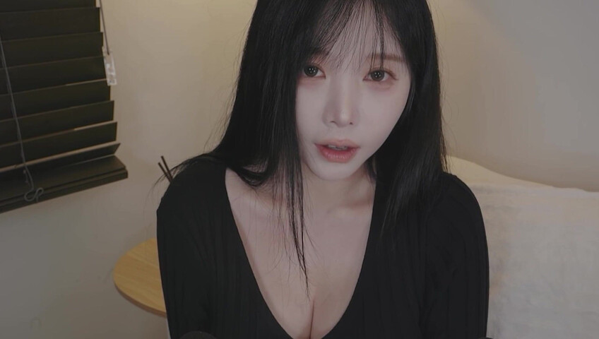 ASMR Yoon Ying – That Loser Guy