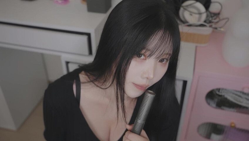 ASMR Yoon Ying – That Loser Guy