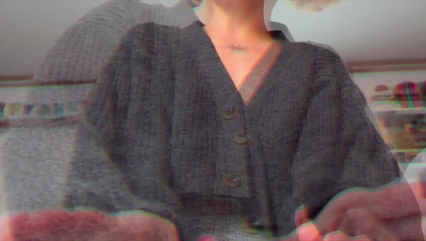 Elle Marz - Cleansing ur sacral chakra impregnated