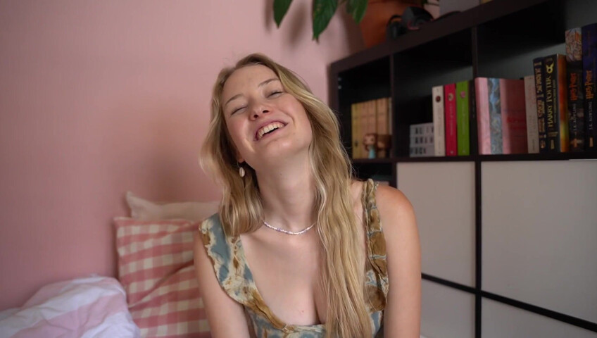 Emily ASMR - Loving Moments With Your Girlfriend