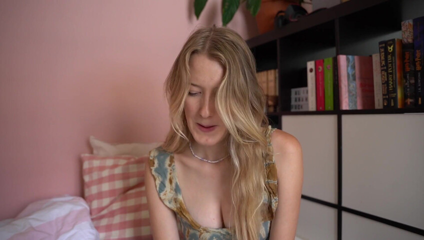 Emily ASMR - Loving Moments With Your Girlfriend