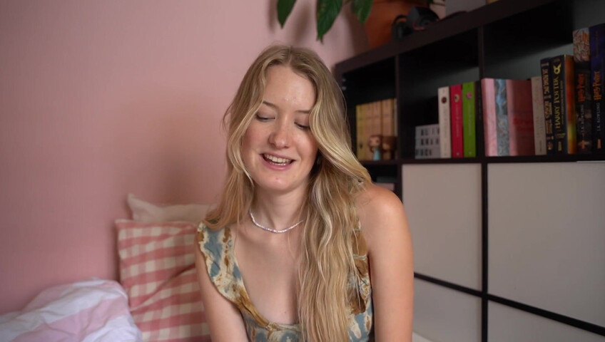 Emily ASMR - Loving Moments With Your Girlfriend