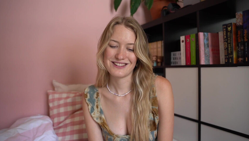 Emily ASMR - Loving Moments With Your Girlfriend