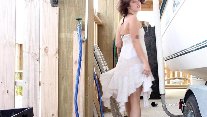 Emma Choice - 420 outdoor shower suck and fuck