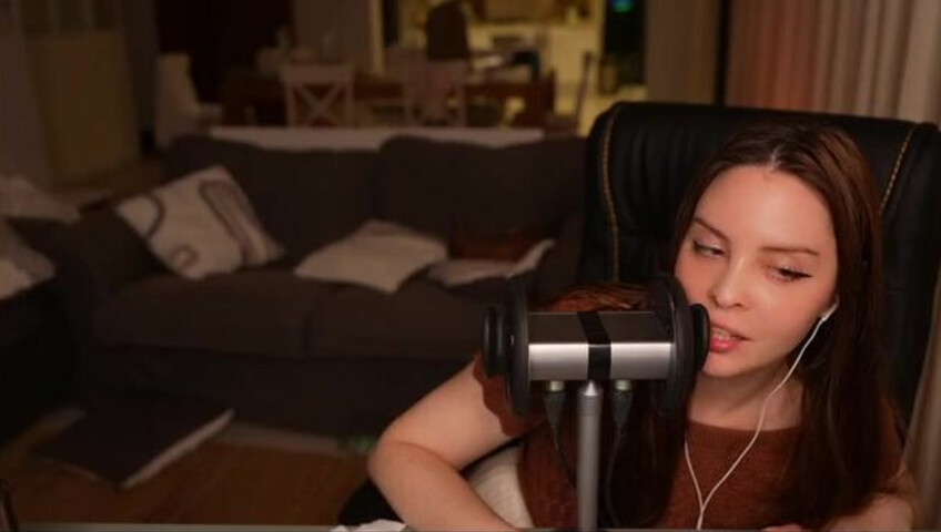 Moona ASMR - 7 December 2025 - Fansly Stream